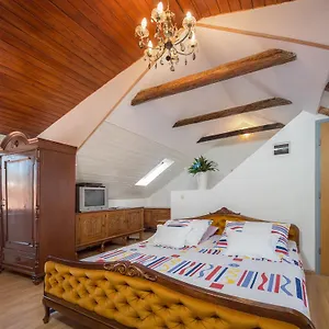 https://apartment-patricia-trogir.splithotels.org